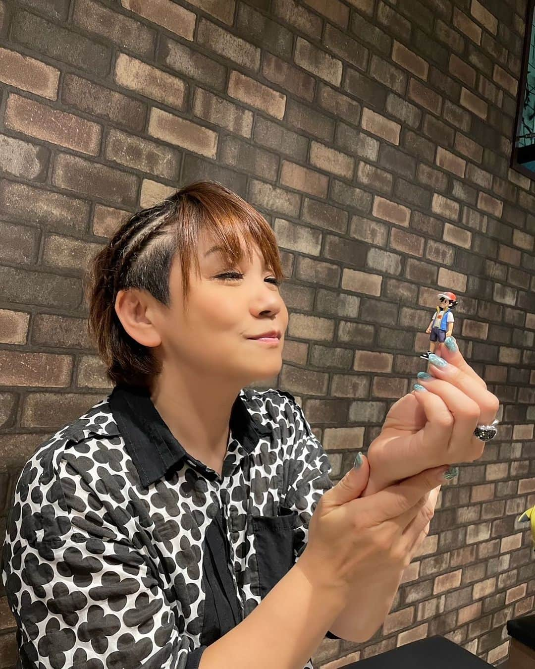 松本梨香のインスタグラム：「いつも一緒に旅してる✨🌈  #サトシ #心の友 #ゲットだぜ」