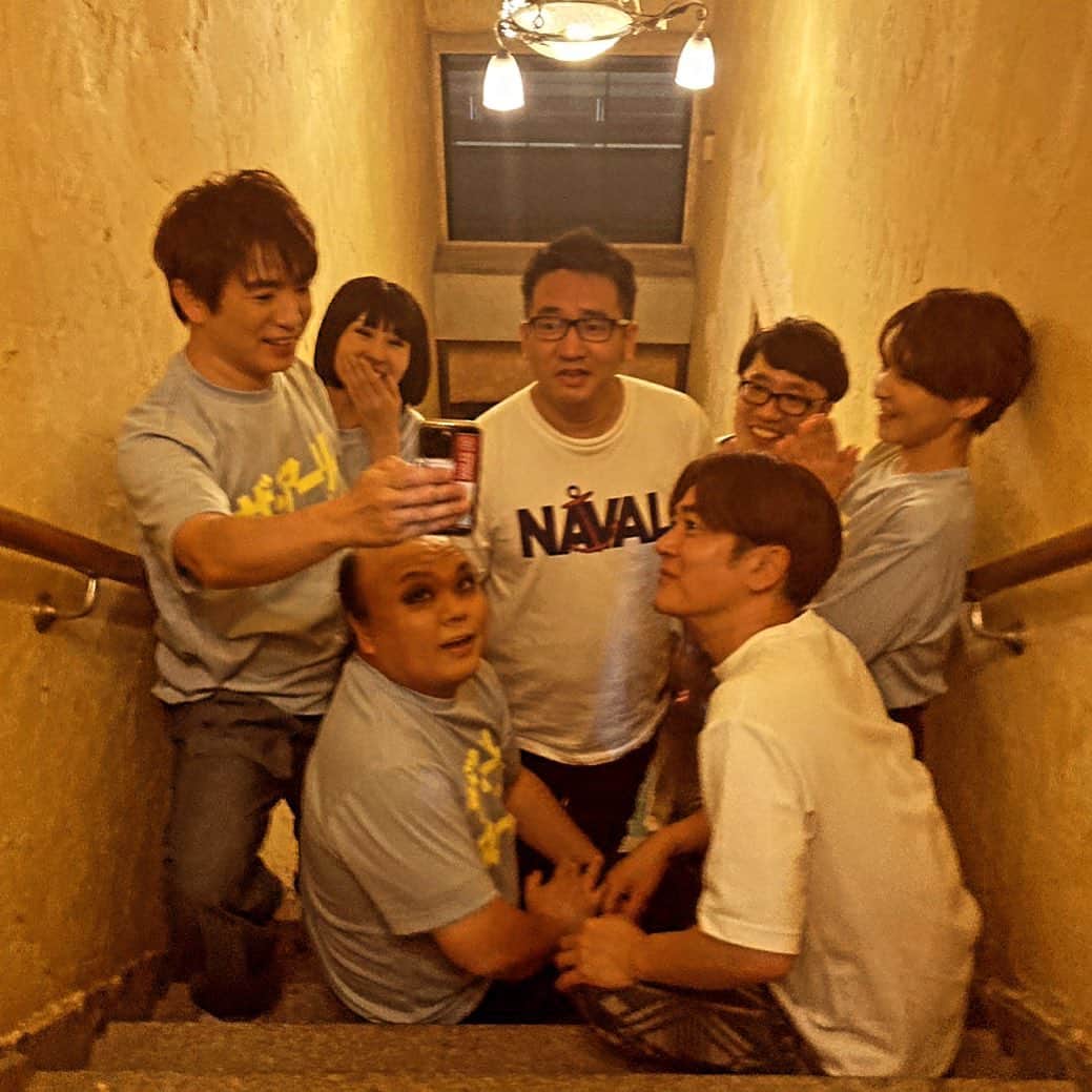 濱口優さんのインスタグラム写真 - (濱口優Instagram)「#バンド #なすなかにし  #ええ写真撮れて笑ってる」10月1日 23時40分 - hamaguchi_masaru