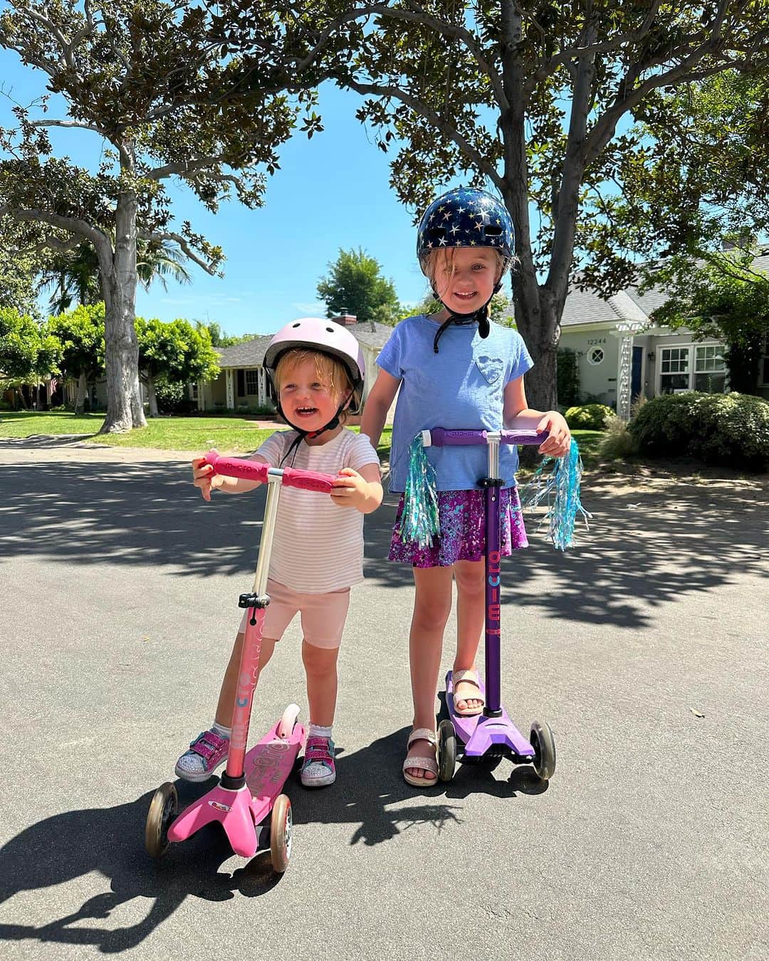 Gaby Dalkinさんのインスタグラム写真 - (Gaby DalkinInstagram)「September photo dump 🧡 including a lot of cake, first day of school, a NY minute, my dream F1 weekend, parties, besties, bagels and the Oregon coast!」10月2日 0時16分 - whatsgabycookin
