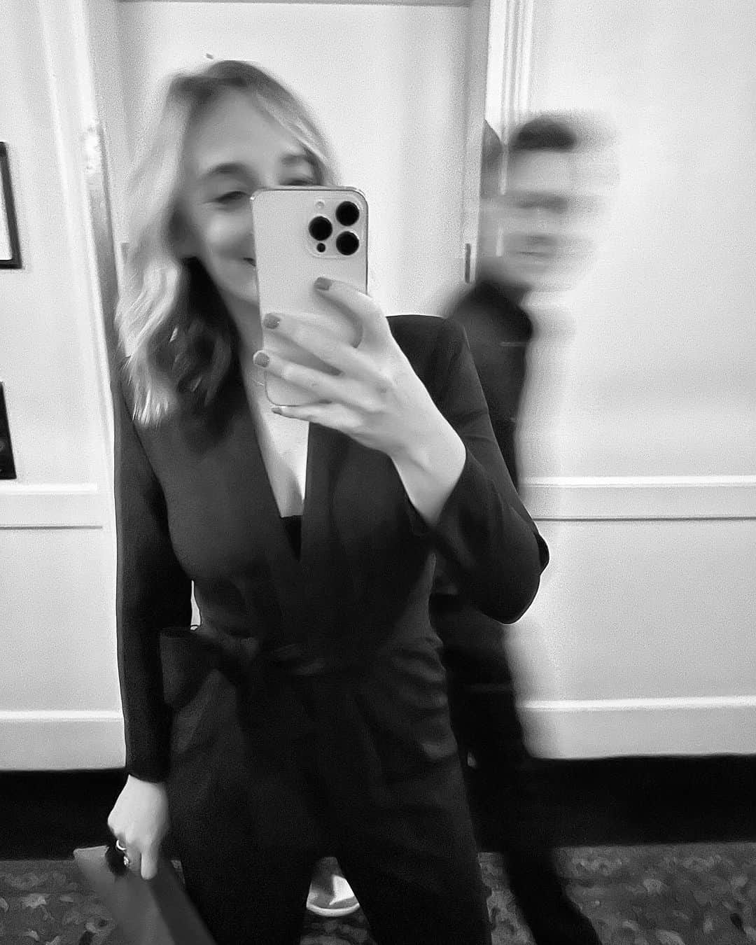 Gaby Dalkinさんのインスタグラム写真 - (Gaby DalkinInstagram)「September photo dump 🧡 including a lot of cake, first day of school, a NY minute, my dream F1 weekend, parties, besties, bagels and the Oregon coast!」10月2日 0時16分 - whatsgabycookin