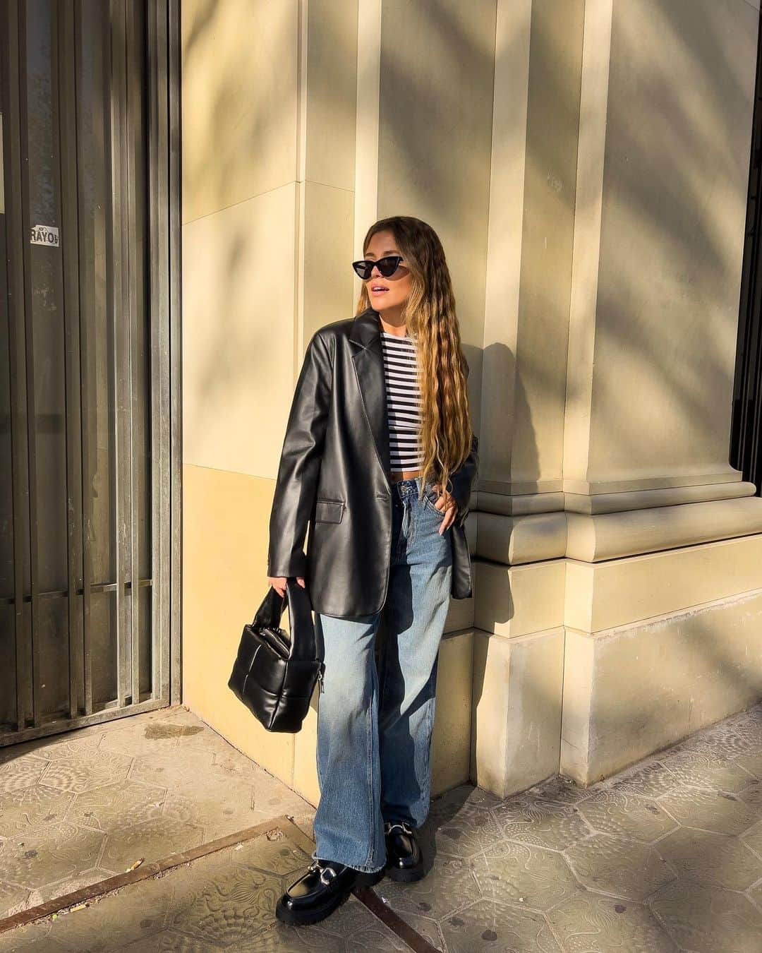 Stradivariusのインスタグラム：「New month, new fits🌞 @claujuanals #stradilooks #stradivarius #oldmoney」