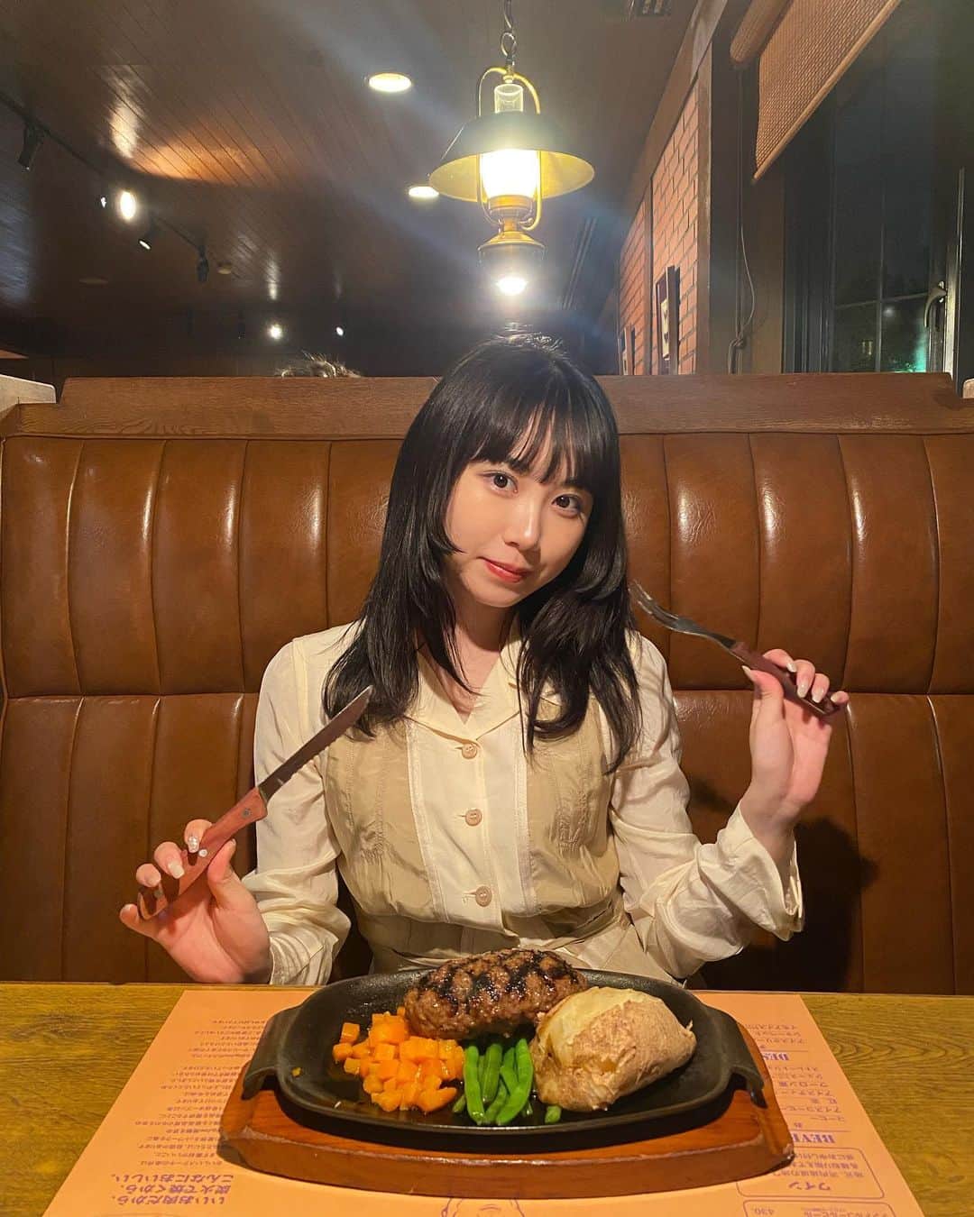 岡本結芽乃さんのインスタグラム写真 - (岡本結芽乃Instagram)「君はなんでそんなにおいしいんだい？  @fujibigjoe」10月2日 2時39分 - okamotoyumenon