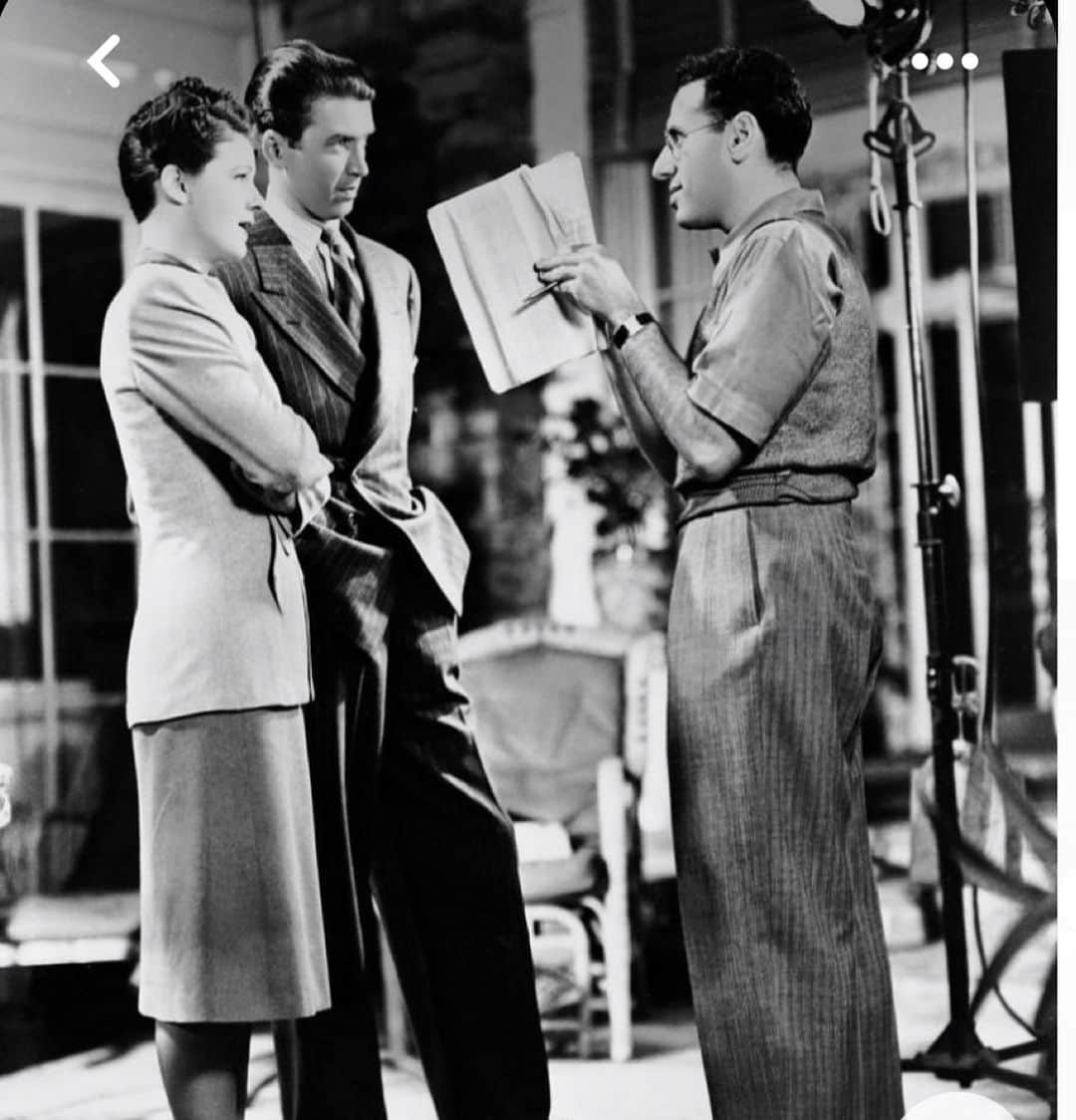 ナンシー・マイヤーズさんのインスタグラム写真 - (ナンシー・マイヤーズInstagram)「More Behind the Scenes from films you all know. The last photo is my favorite. Director Ernst Lubitsch directing Jimmy Stewart and Margaret Sullavan (in Shop Around The Corner) from under a table. I can’t figure out why he was under the table but I assume it was the best way to get to them even with a cigar in his mouth. 🎬」10月2日 2時49分 - nmeyers