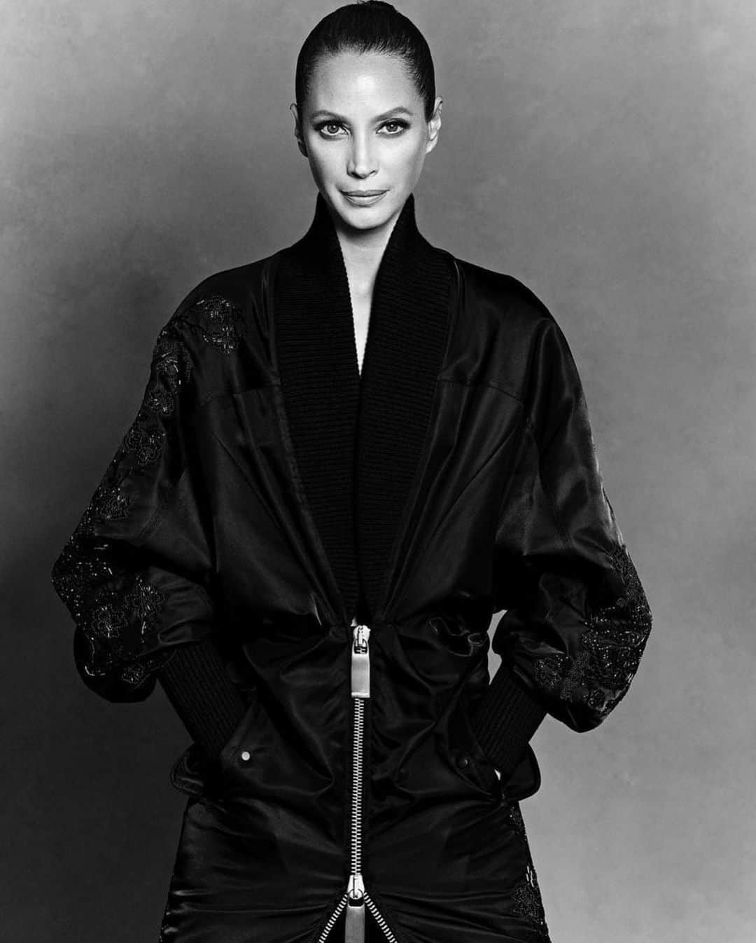 OFF-WHITE C/O VIRGIL ABLOHのインスタグラム：「@cturlington wears an Off-White™ look from the fw23 collection titled “LUNAR DELIVERY” featured on @vanityfairitalia ~ photography c/o @luigiandiango」