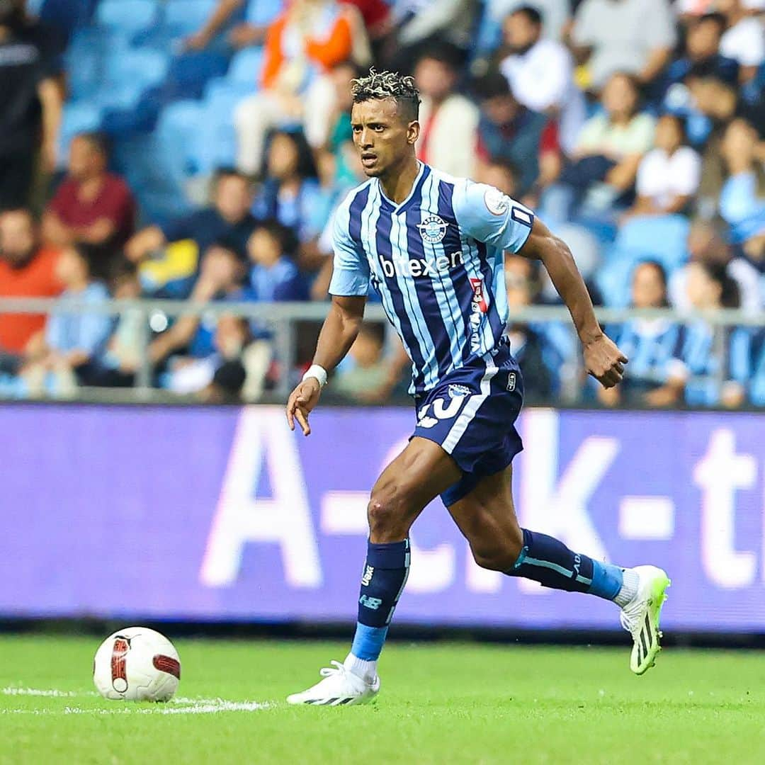 ナニさんのインスタグラム写真 - (ナニInstagram)「Another great display! 💪🏾 Let’s keep it going ⚡️ #AdanaDemirspor #TrendyolSüperLig」10月2日 6時12分 - luisnani