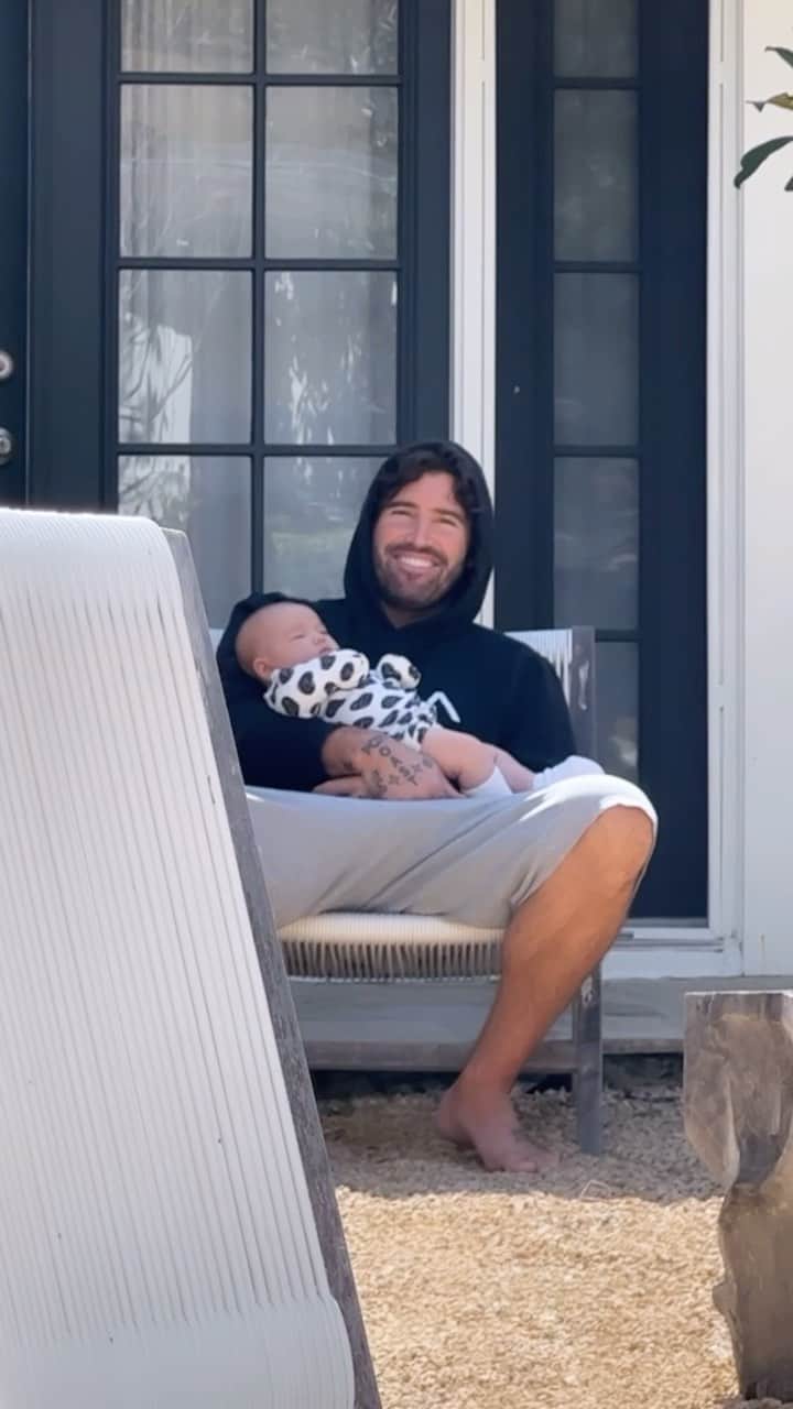 ブロディ・ジェンナーのインスタグラム：「Sunday funday hits different these days」