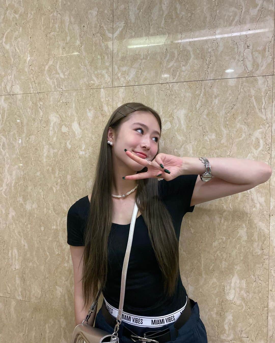隅谷百花さんのインスタグラム写真 - (隅谷百花Instagram)「･･*•. ᴅᴇғɪɴɪᴛᴇʟʏ ᴇᴠᴇʀʏᴏɴᴇ ɪs sᴘᴇᴄɪᴀʟ」10月2日 17時44分 - girls2_momodatteba_official