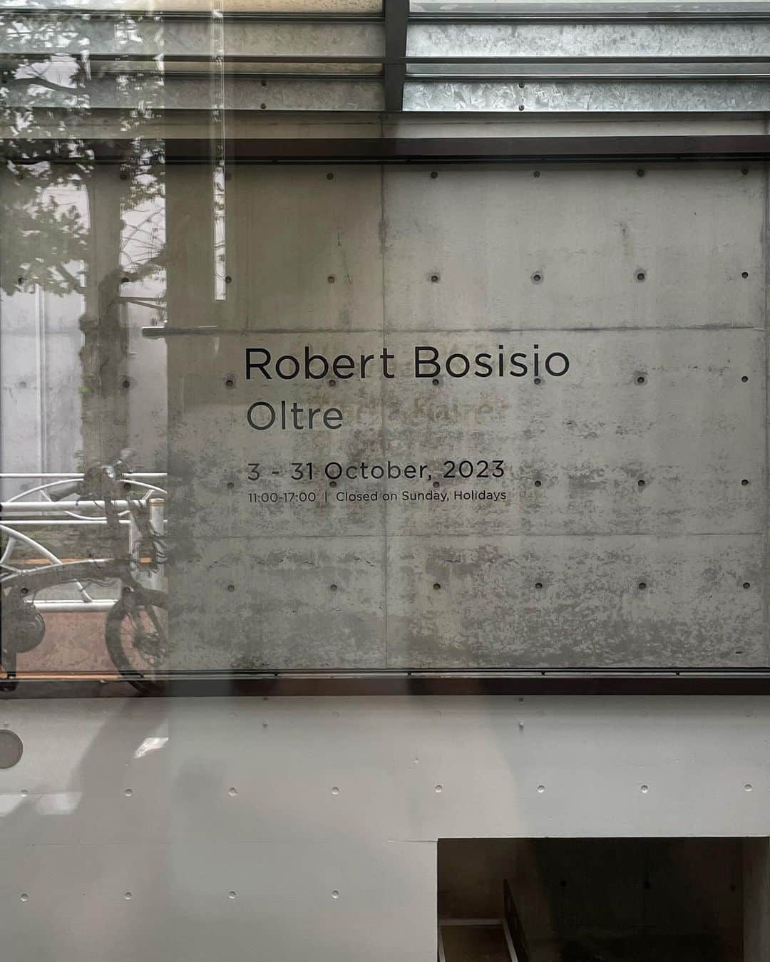 絢のインスタグラム：「#robertbosisio」