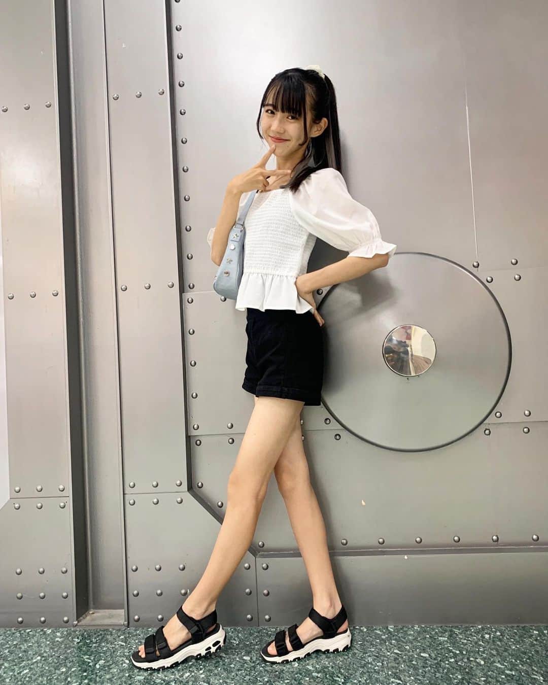 東恩納瑠花のインスタグラム