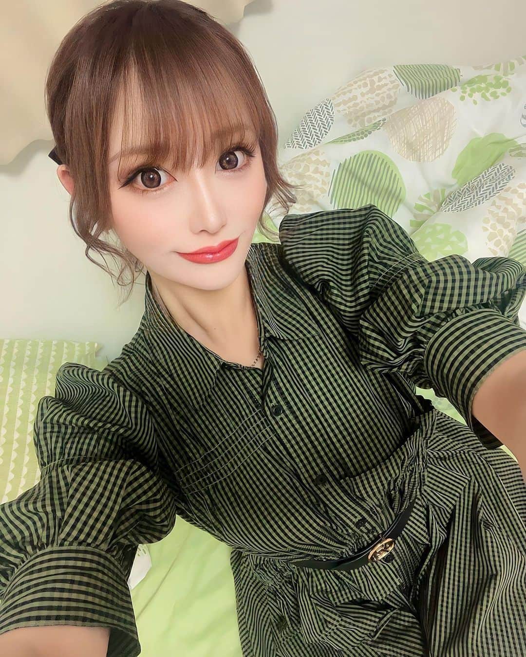 かおかおのインスタグラム：「私の人生って最強に楽しい🐒  #バルセロナグループ #ピーアンドジェー #札幌 #さっぽろ #すすきの #ススキノ #キャバクラ #キャバ嬢 #キャバクラ嬢 #ニュークラブ #ニュークラ #ニュークラ嬢 #キャバ #ホステス #ガールズバー #ラウンジ #すすきのキャバクラ #すすきのキャバ嬢 #すすきのグルメ #札幌観光 #美人 #美女 #可愛い #可愛い女の子 #かわいい女の子 #銀座 #北新地 #錦 #中州 #六本木」