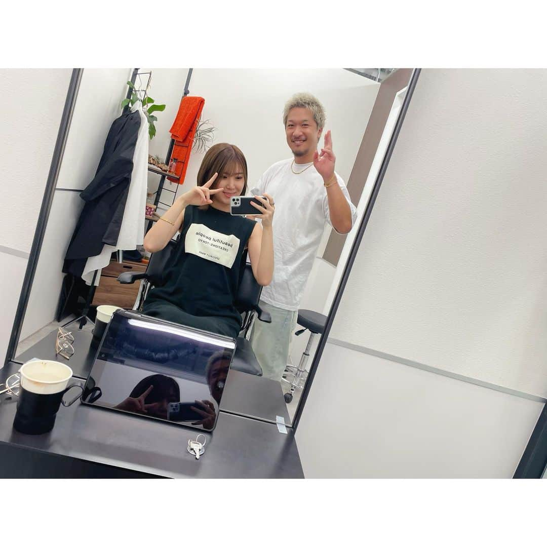 おかゆさんのインスタグラム写真 - (おかゆInstagram)「🎼🐶💇🎶🎸💫🌈  今日は午前中からメンテナンス💈✂︎ 量も取って長さも揃えて頂いてサッパリ！🤩 カラーも拘りを完璧に仕上げて下さり感謝です…🥹🪄  河上さん @seiichirookawakami  ありがとうございました🤗🌈  ただいま再放送中の BS-TBS「#昭和歌謡ベストテンDX」 "デュエット特集"ご覧頂いていますか…？🎸🤍 https://bangumi.org/tv_events/seasons?ggm_group_id=42&season_id=787624  #メンテナンス #GOTODAY #銀座arc  #ヘアカラー #hair #haircolour」10月2日 17時13分 - okayu_dayu