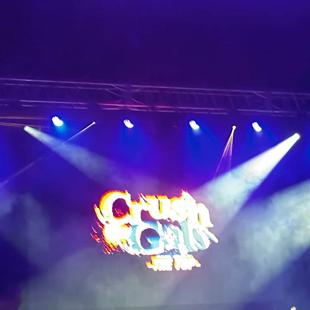 堀田祐美子のインスタグラム：「昨日のCRUSH GALS 40th Anniversary スペシャルライブ最高でした！！  青春時代が蘇った一日でした。  クラッシュギャルズかっこよかった！！  ありがとうクラッシュギャルズ！！  私の青春！！  @yumiko_hotta  @t_hearts2020  #堀田祐美子 #yumikohotta  #prowrestling  #プロレス #womansprowrestling  #女子プロレス  #hearts82 #thearts  #クラッシュギャルズ #長与千種 #ライオネス飛鳥 #crushgals40thanniversaryスペシャルライブthetop」