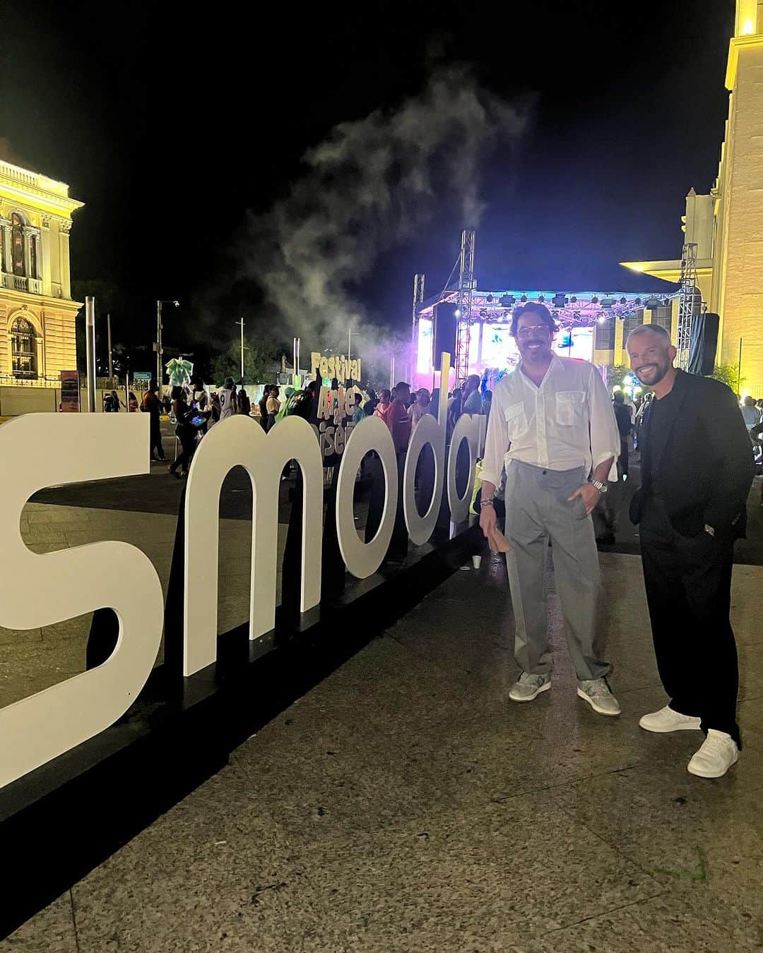 Rodner Figueroaさんのインスタグラム写真 - (Rodner FigueroaInstagram)「Orgullosos de @rodnerfigueroastyle de haber sido parte de la semana de la moda de El Salvador @smoda.sv dentro de Un majestuoso escenario como el #palacionacional de #elsalvador en el #centrohistorico Gracias a @conamypesv por el apoyo a las micro y pequeñas empresas del diseño salvadoreño y a la plataforma de #smoda por amplificar el inmenso talento del pulgarcito de América!!! #rodnerfigueroastyle #rodnerfigueroa #sansalvador #fashionweek」10月2日 8時43分 - rodnerfigueroa