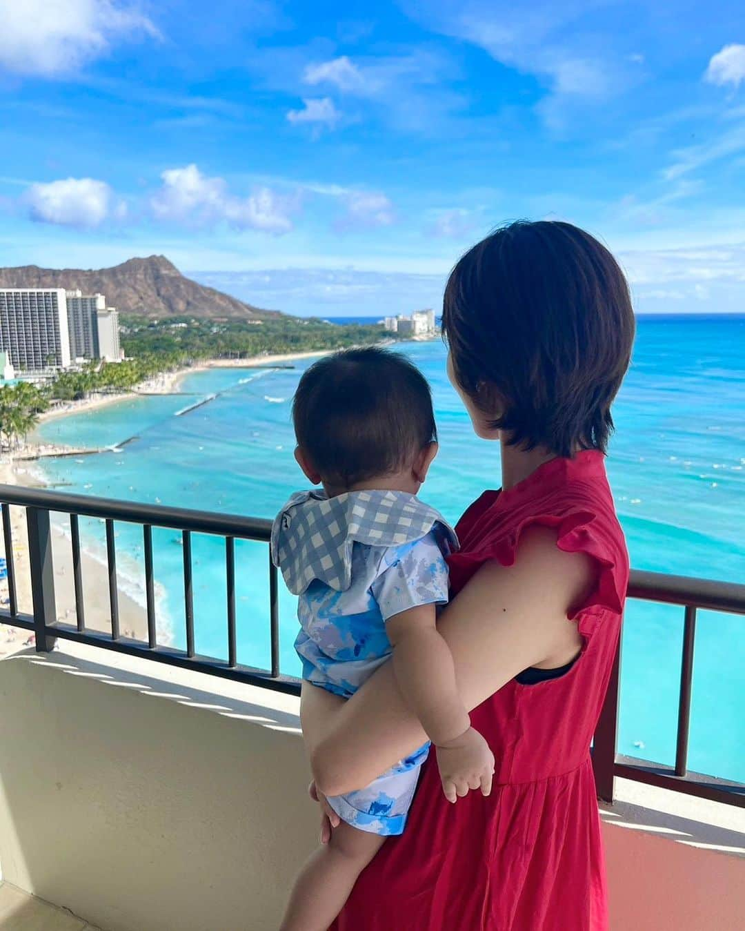 壱城あずささんのインスタグラム写真 - (壱城あずさInstagram)「. Hawaii 🌈🌺 いつもたくさんの笑顔と優しさをもらえる✨ 心が浄化された✨ ⁡ Mahalo🩵🩵🩵 ⁡ ⁡ ⁡ #hawaii #壱城あずさ #しーらん」10月2日 8時46分 - shiiran1012