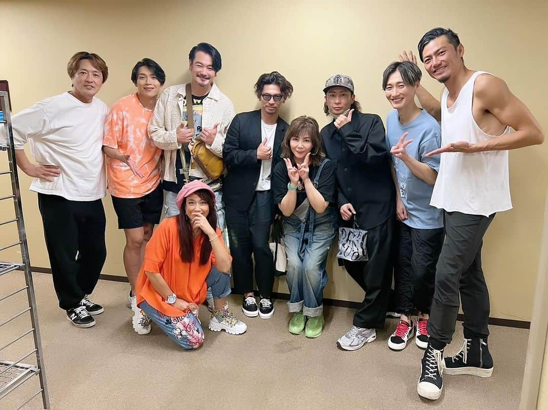 酒井一圭さんのインスタグラム写真 - (酒井一圭Instagram)「ありがとう  #DAPUMP #TOMO #UYEAH #小川菜摘 #LiLiCo #小田井涼平 #純烈 #白川裕二郎 #後上翔太 #岩永洋昭 #酒井一圭 #明治座 #千穐楽」10月2日 8時51分 - sakaikazuyoshi