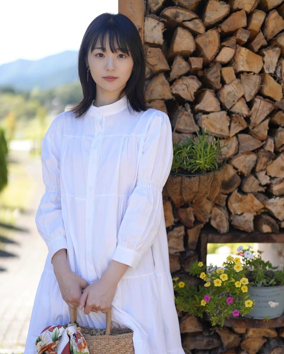 長谷川かすみさんのインスタグラム写真 - (長谷川かすみInstagram)「歳を重ねました！！！  私に関わってくださっている＆応援してくださっている皆様、本当にありがとうございます。 おかげで、にこにこと日々を過ごせています😌  31歳も健やかに楽しく、成長しながら過ごしていきたいです。 これからもどうぞよろしくお願いします🙇‍♀️！」10月2日 9時26分 - hasegawa_kasumi