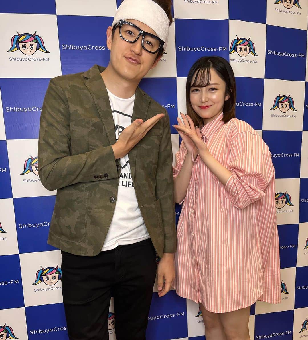 むらせさんのインスタグラム写真 - (むらせInstagram)「渋谷クロスFM「渋谷で!!PockeTo song♪」彩音さんの番組に出てきました！^ ^ 歌声がすんごい🎙️ #ポケソン #彩音 #なんか顔長くないか？笑」10月2日 9時45分 - murase_yuichi