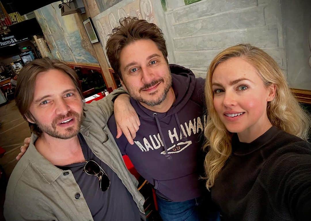 Terry Matalasのインスタグラム：「Monkey brunch.」