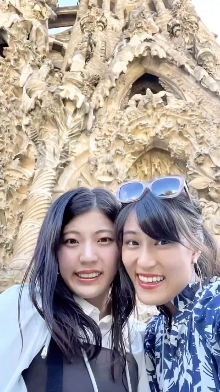 竹内里奈のインスタグラム：「✈️ 妹がリール作ってくれた😳♡」