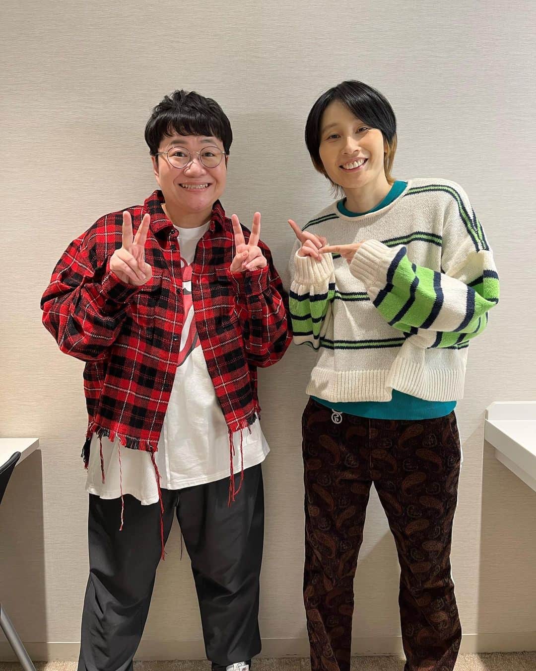 ハリセンボンのインスタグラム：「❤️‍🔥出演情報❤️‍🔥  【10月3日(火)】 📺23:15〜 NHK Eテレ 「漢字ふむふむ」 (春菜)  【10月4日(水)】 📺6:20〜 NHK Eテレ 「漢字ふむふむ」 (春菜)  【10月5日(木)】 📻13:00〜 ニッポン放送 「ザ・ラジオショー」 (はるか)  【10月7日(土)】 📺10:53〜 フジテレビ 「トキタビ」※関東ローカル (はるか)  📺13:50〜 NHK総合 「土スタ」 (春菜)  📺24:00〜 テレビ東京 「ぴったりにちようチャップリン」 (ハリセンボン)  【10月8日(日)】 📺18:30〜 TBS 「ベスコングルメ」 (春菜)  📺19:00〜 テレビ朝日 「ナニコレ珍百景」 (ハリセンボン)」