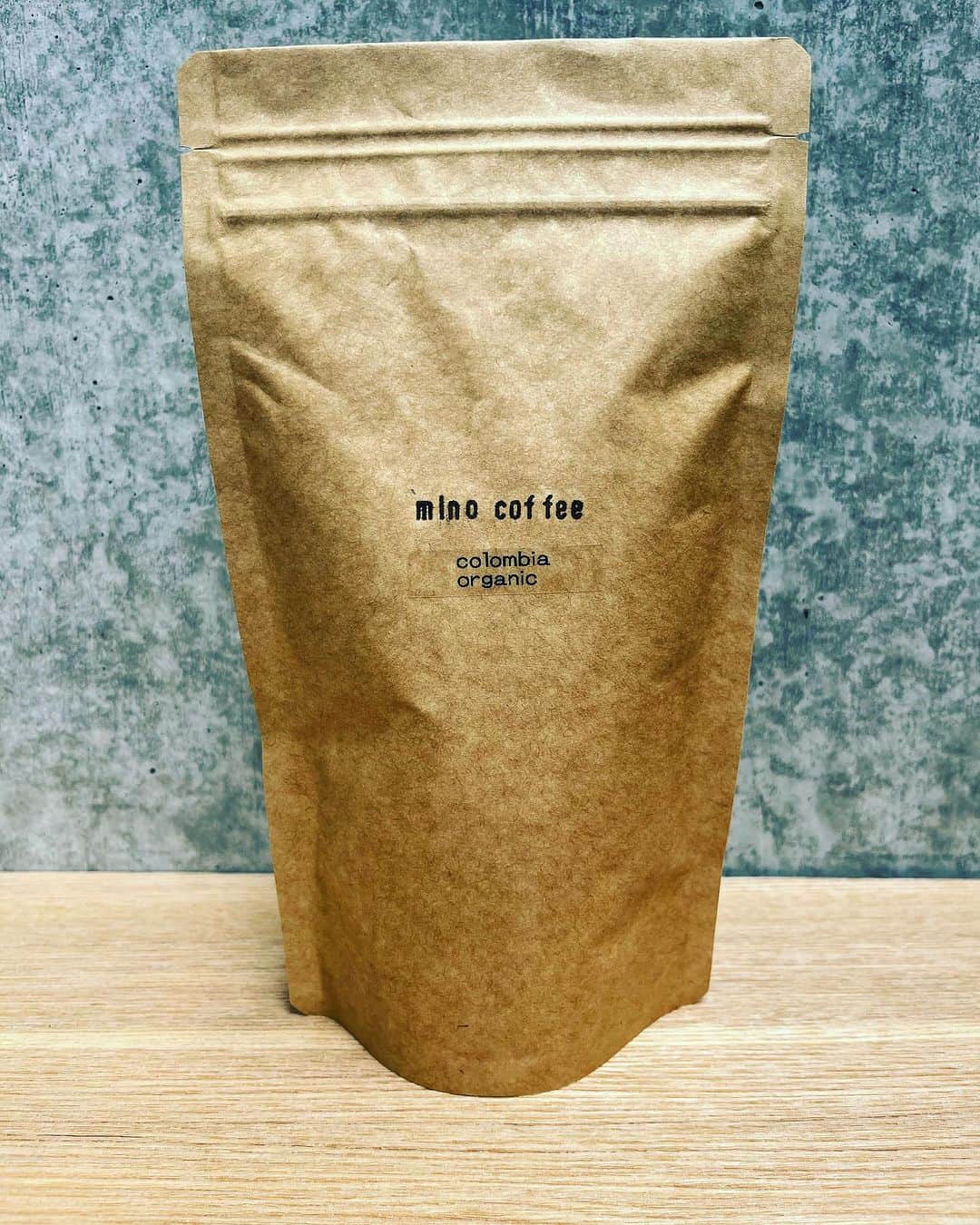 美濃隆章さんのインスタグラム写真 - (美濃隆章Instagram)「本日よりコーヒー豆などの販売を開始いたします。 何卒よろしくお願いいたします。  https://minocoffee.stores.jp」10月2日 11時15分 - takaakimino