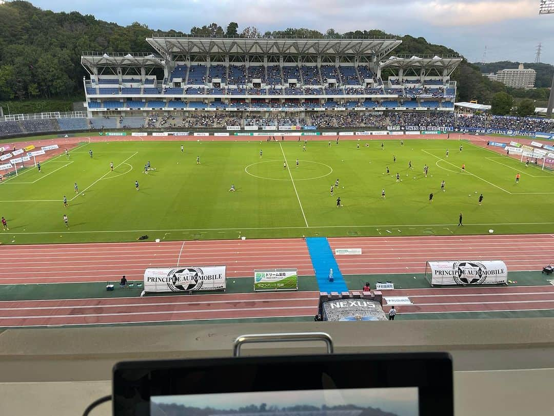 柴村直弥さんのインスタグラム写真 - (柴村直弥Instagram)「@dazn_jpn  #Jリーグ #DAZN #解説 #町田栃木 #町田ゼルビア #栃木ｓｃ  #viridari #ヴィリダリ #シャツ #kits #バッグ @kits_london #kits_with_love」10月2日 11時53分 - naoyashibamura