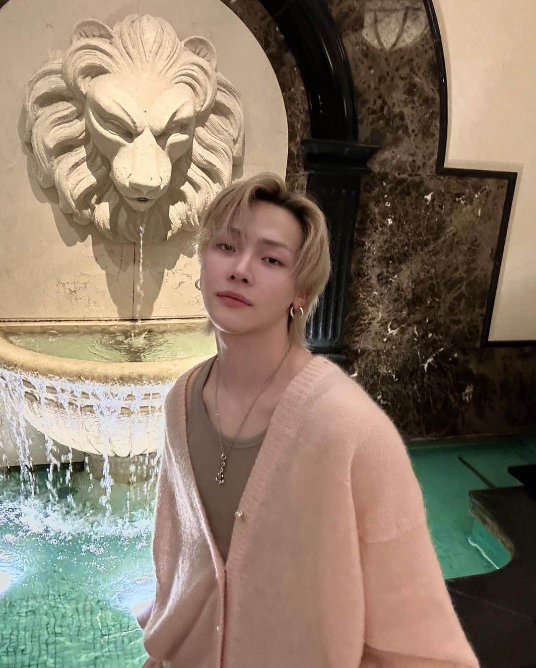 &TEAMさんのインスタグラム写真 - (&TEAMInstagram)「#andTEAM #앤팀 #NICHOLAS」10月2日 12時00分 - andteam_official