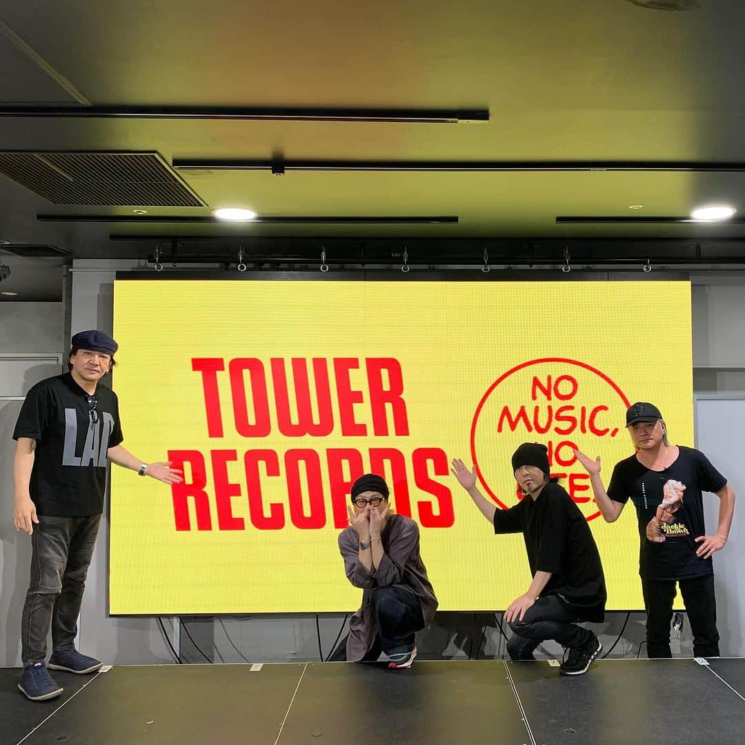 菊地哲さんのインスタグラム写真 - (菊地哲Instagram)「Tower Records Shibuya！Tokyo,JP / Oct 1,2023 #タワ渋イベント #TowerRecords #Thanx」10月2日 12時00分 - greatzupper