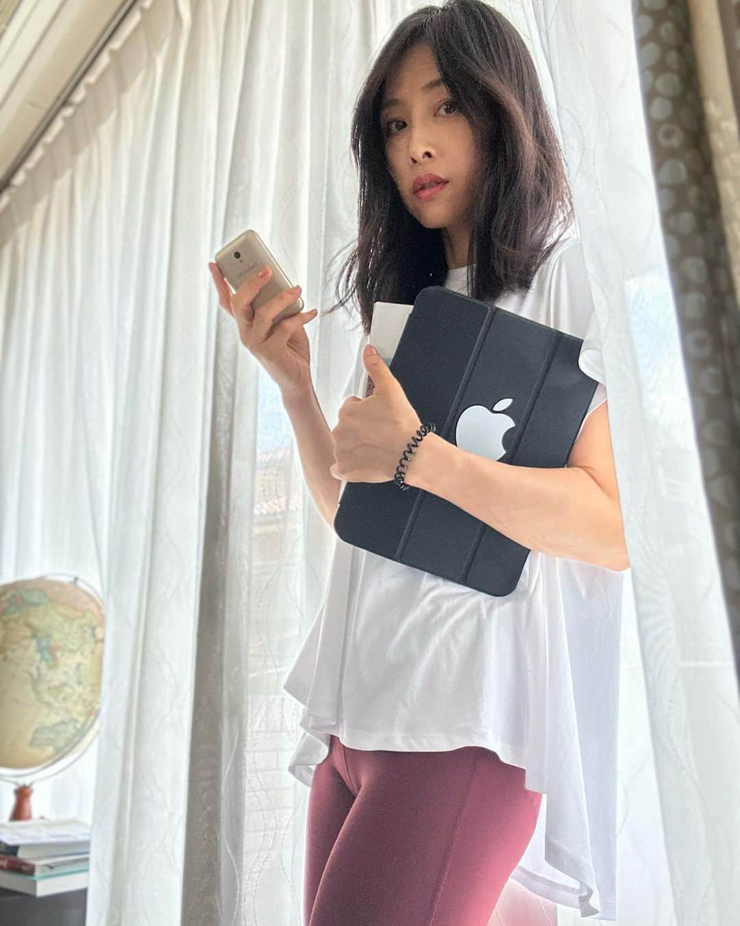 中岡由佳さんのインスタグラム写真 - (中岡由佳Instagram)「❇︎ 10月。心が動かないような時があるけれど、立ち止まってはいられない。次々動く予定があるし、来日する友人へのおもてなしもあるから、一つずつ整理して進んでいこう📱  #schedule #スケジュール #centforce #セントフォース」10月2日 12時08分 - yuka_nakaoka