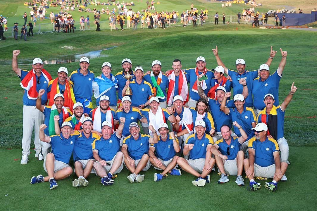 ティレル・ハットンのインスタグラム：「Wow what a week & what a TEAM!!!  Thank you to the fans, what an atmosphere you created for us to play in! So happy to help bring the Ryder Cup back Rome 😜🇪🇺 @rydercupeurope」