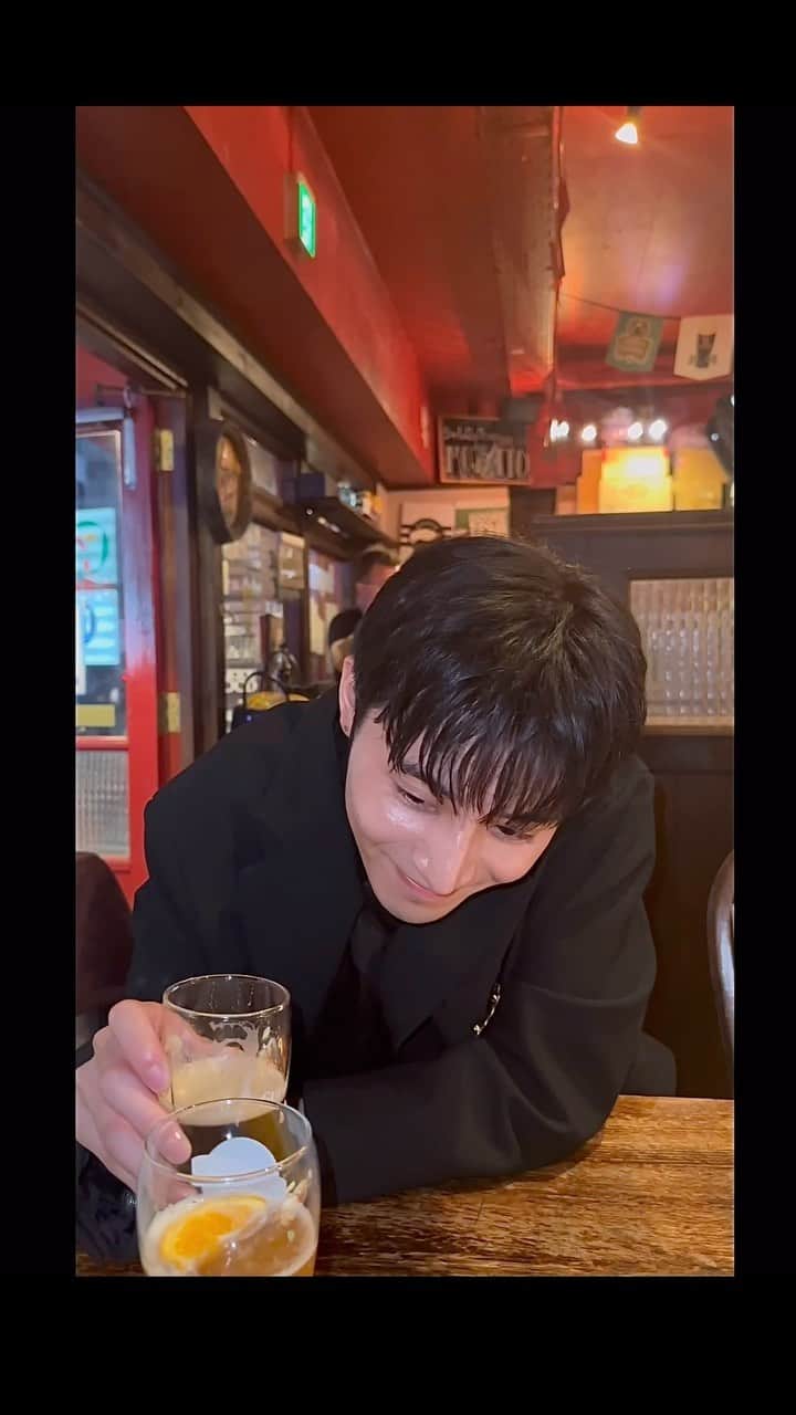 高橋龍之介のインスタグラム：「🍻📽️」