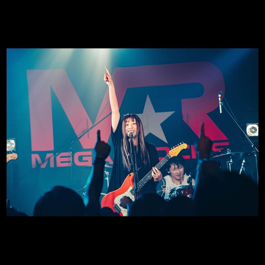 MOSHIMOさんのインスタグラム写真 - (MOSHIMOInstagram)「. 2023.10.01 「MEGA★ROCKS 2023」 仙台 Rensa  photo by @teru_ttm」10月2日 12時28分 - moshimo_band