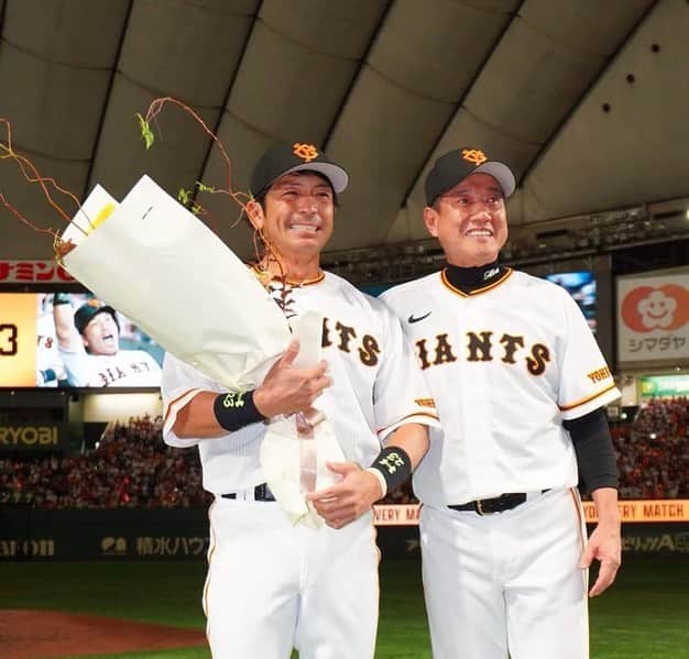 松田宣浩のインスタグラム：「引退セレモニーパート②‼️」