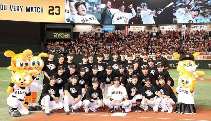 松田宣浩のインスタグラム：「引退セレモニーパート③‼️」