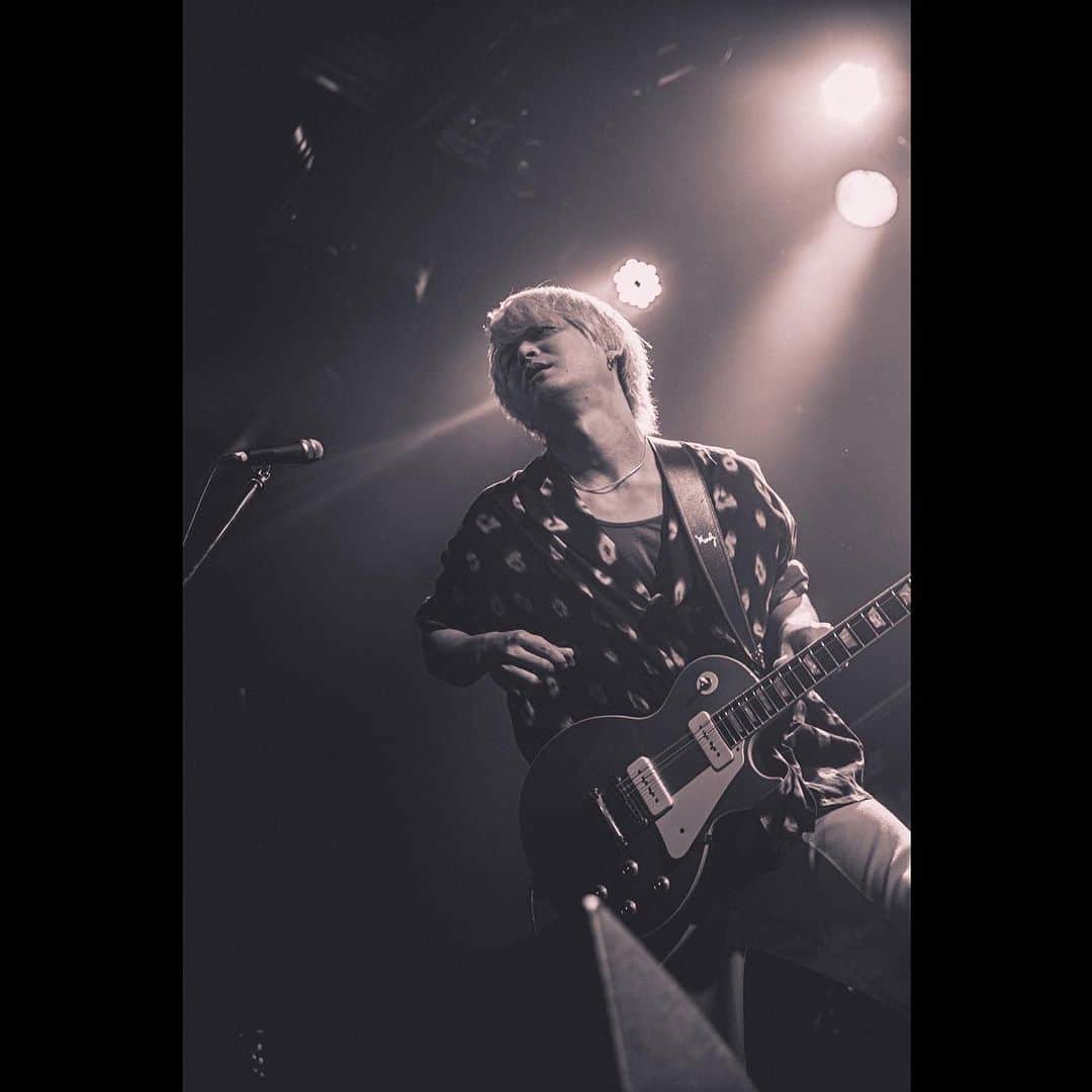 木田健太郎のインスタグラム：「2023.10.1 MEGA★ROCKS 仙台darwinにて  ありがとうございました！！ 仙台は11/10にツアーでまた来るので ぜひ遊びにきてほしいです☺️  photo by @son_tkhs」