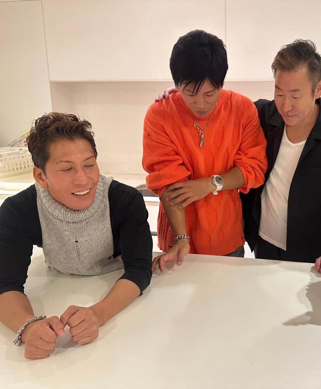 黒田悠斗さんのインスタグラム写真 - (黒田悠斗Instagram)「大島さんと小田切くんと。めちゃくちゃ楽しい一日でした。あのとき緊張で手が震えてたのに自分で笑ってしまった」10月2日 15時05分 - yuto_kuroda