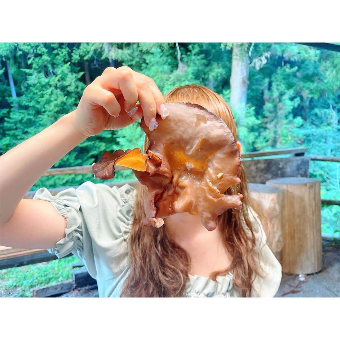 中川翔子のインスタグラム：「やってる？？   #キクラゲ  #バーベキュー  #bbq  #肉  #youtube  #中川翔子  #しょこたん」