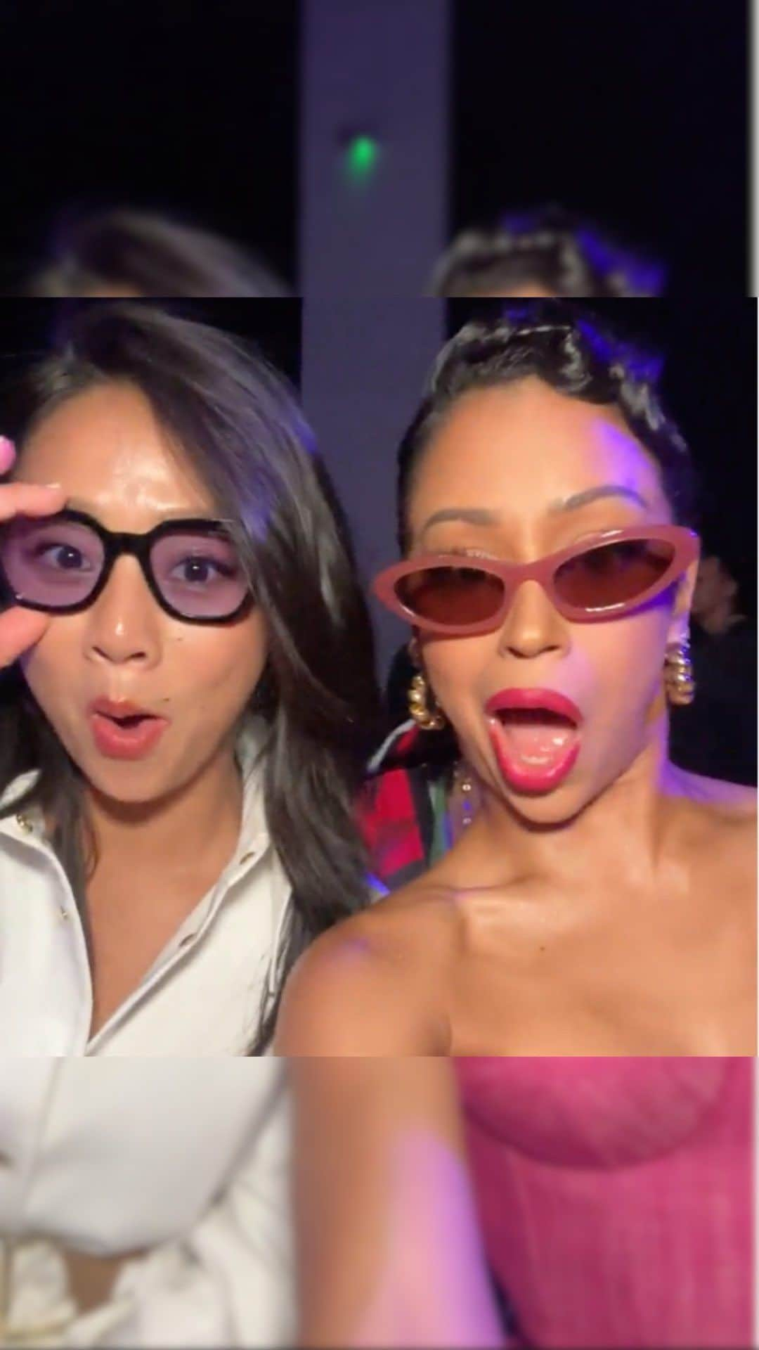 NYFW（ニューヨークファッションウィーク）のインスタグラム：「Hold the line! #JeannieMaiJenkins, #JordynWoods, #LanaCondor and #LizaKoshy are coming through.」