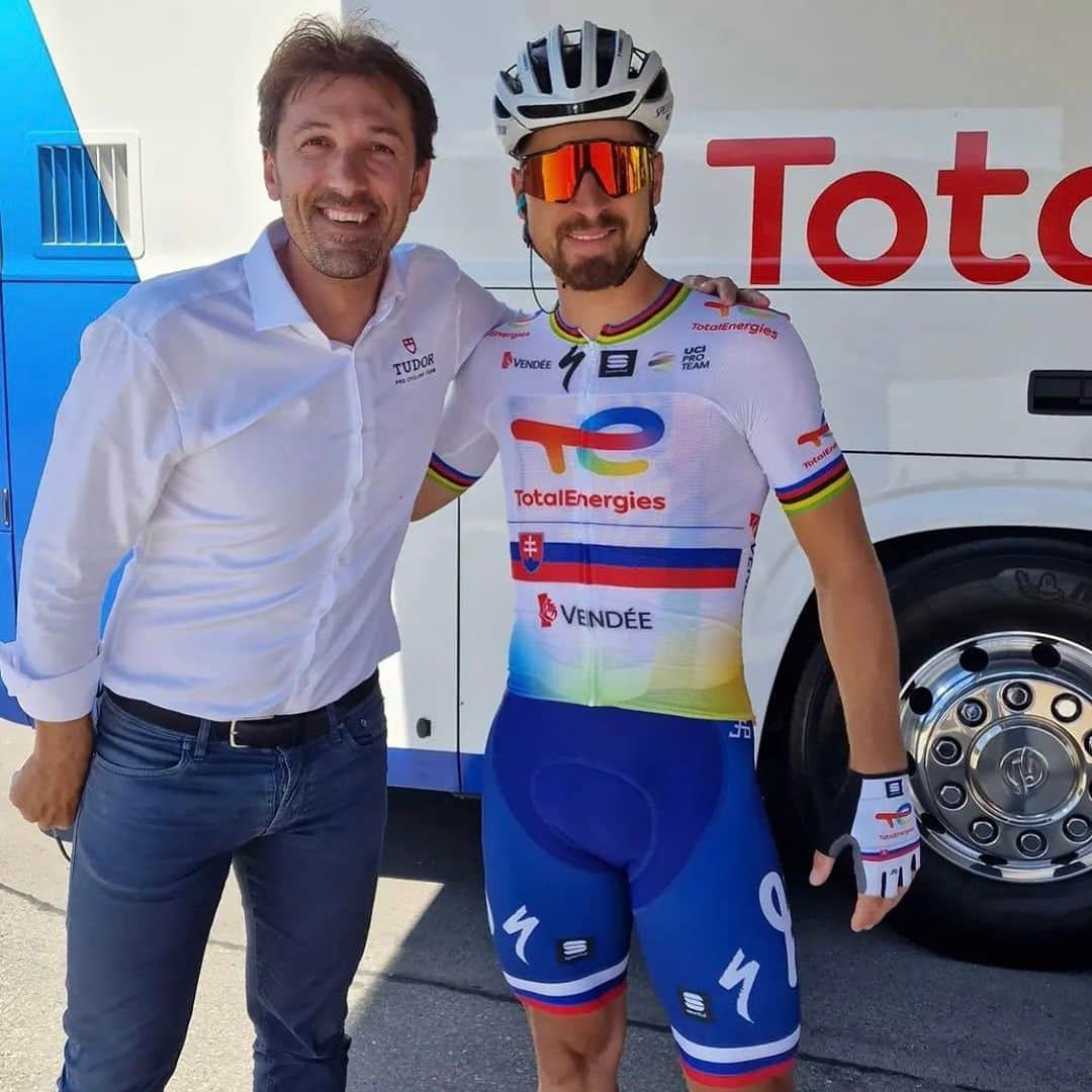 ファビアン・カンチェラーラのインスタグラム：「Thank you @petosagan for all the battles we’ve had and everything you brought to cycling. 🙌🏼 You have been a real enrichment to the sport of cycling. I wish you all the best for the future.😎」