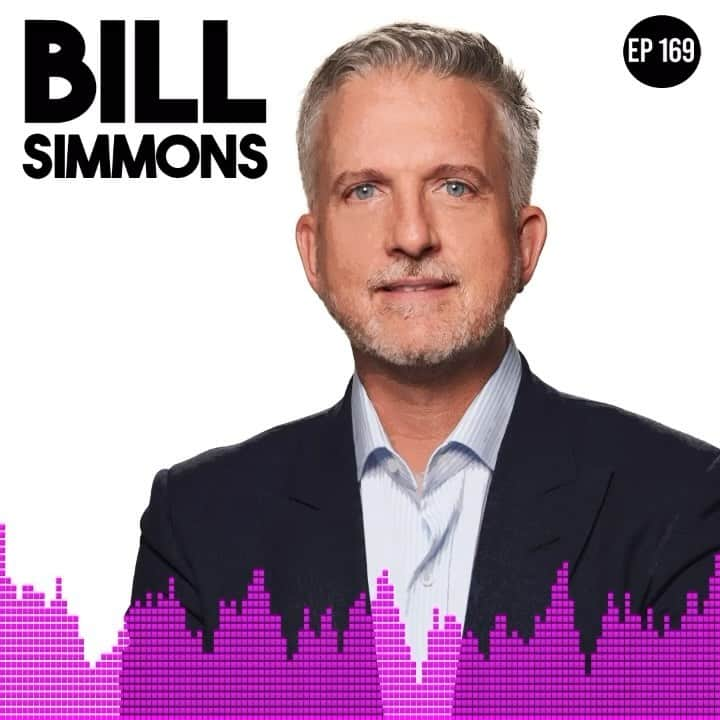 ショーン・ヘイズのインスタグラム：「We go head-to-head with the wise and opinionated Bill Simmons (podcaster, sportswriter, cultural critic, founder of The RInger). And yes, we go deep: Jason gets to talk baseball, Will gets to talk soccer, and Sean dives into the psychology of sport. With a guest like this, we’re willing to pay a luxury tax for this week’s game.   #SmartLess #SeanHayes #JasonBateman #WillArnett #BillSimmons #SmartLess #SmartLessMedia #AmazonMusic #WonderyMedia」