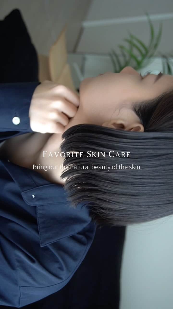 のインスタグラム：「季節の変わり目、睡眠不足 リズムが乱れ気味で、肌の状態が気になる…  最近新たにスキンケアに取り入れている美容液は 睡眠時間に着目した新商品 アルティミューン™ パワライジング コンセントレート IIIn  資生堂を代表する美容液で、浸透力が更にアップ。 資生堂にはテクスチャーにこだわる職人がいること、皆さんはご存知でしょうか。 職人が生み出す、シルクのような至福の触感…  そして肌だけではなく、気持ちも前向きになる柔らかな香り。  厳選された18種類の美容液が1滴にギュギュと凝縮。 肌状態も良い感じです☺️ 使い続けた肌の変化が楽しみ✨   @shiseido_japan #PR#資生堂#シセイドウ#SHISEIDO#アルティミューン#美肌免疫」