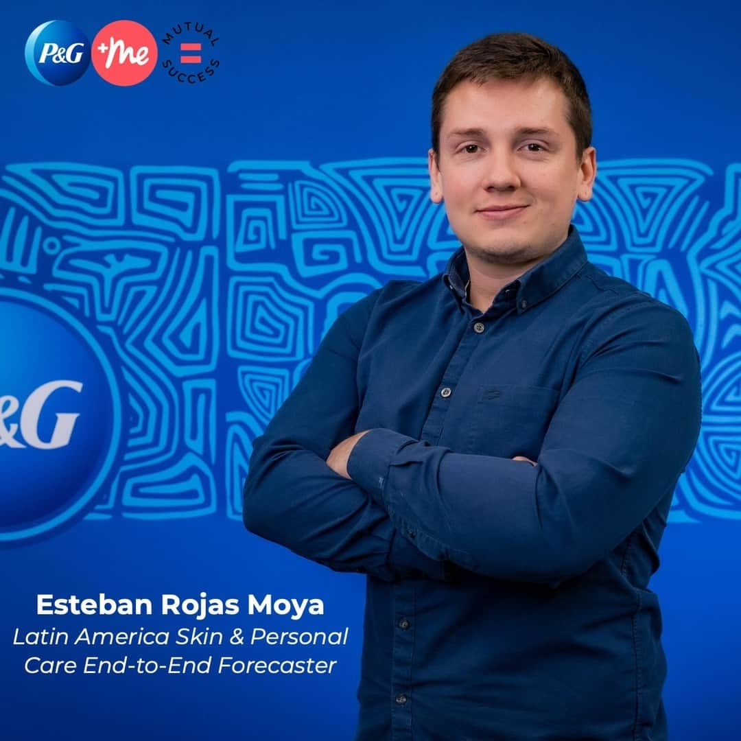 P&G（Procter & Gamble）さんのインスタグラム写真 - (P&G（Procter & Gamble）Instagram)「Esteban Rojas Moya finds growth and inspiration in his role at P&G.  “At P&G, you are given the tools to grow,” he says. “There is always an opportunity to develop a professional career according to your personal interests, life context, potential and skills.”  Each year, P&G celebrates #HispanicHeritageMonth, recognizing the invaluable contributions of the Hispanic community. Click the link in bio to learn more.  #HispanicHeritageMonth #PGandMe #Job #ILoveMyJob」10月2日 19時00分 - proctergamble