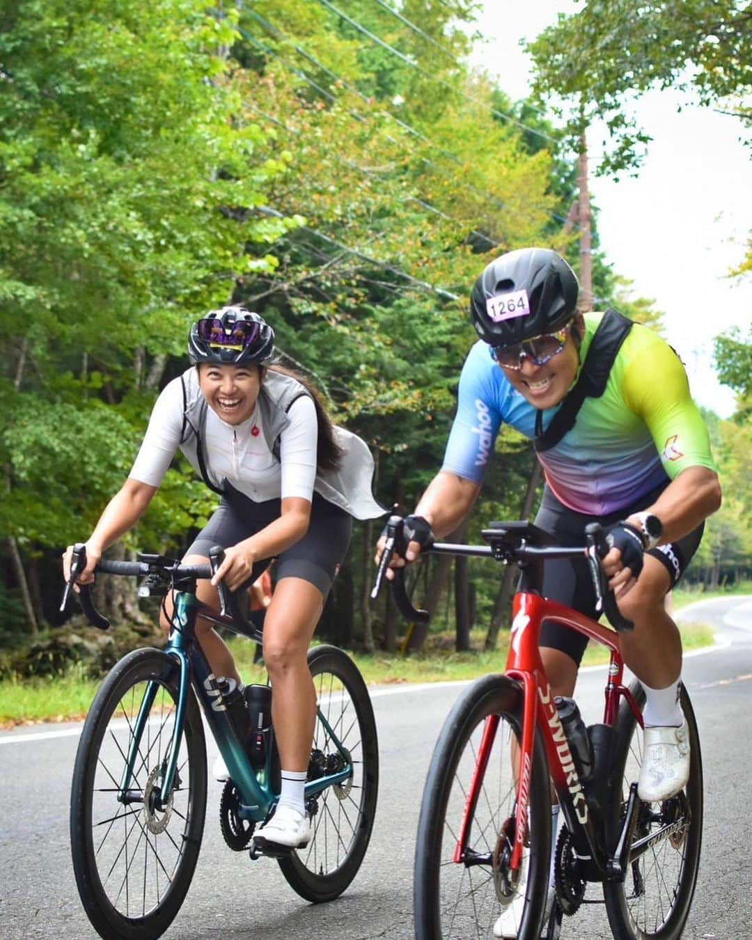 平良エレアさんのインスタグラム写真 - (平良エレアInstagram)「富士イチ🗻116km 1800up🚴‍♀️  初めて参加したけど @surluster_sports の皆と走ったおかげか めっちゃ楽しかった🙆‍♀️✨  当日入りでバタバタだったけど あっという間の1日で一瞬で楽しい時間は 過ぎてしまった😎！  サイクルイベントってやっぱり楽しい🫶  #わたしとLiv #富士いち  #ロードバイク女子 #ロードバイク #cycling #cyclistlife #cyclinglife #cyclist #cyclinglifestyle #instacycle #instacycling」10月2日 18時54分 - erea0301