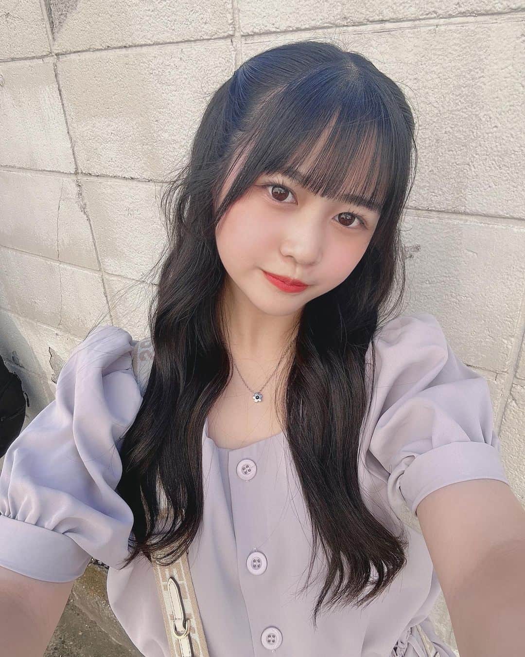 のインスタグラム：「😎💜 まだ暑いから夏の写真あり？？🏖  ❤︎‬┈┈┈‪‪❤︎‬┈┈┈‪‪❤︎‬┈┈┈‪‪❤︎‬┈┈┈‪‪❤︎‬‪‪‬┈┈┈‪‪❤︎‬┈┈┈‪‪❤︎‬  💎PureGi公式アカウント💎 @puregi_official #PureGi #ぷれっぢ #アイドル #ALICE #紫担当  . #ありるん #VINEYARD #ヴィンヤード #08 #jc3 #中学生 #女子中学生 #雰囲気 #垢抜け #黒髪 #ロング #おすすめ #ありすたぐらむ」