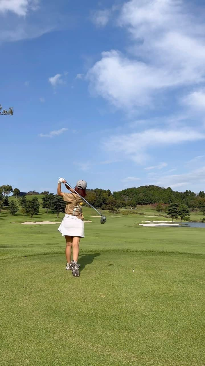 Aya（高本彩）のインスタグラム：「@pacific_golfclub のコンペに向けて @transit_nakamura さんと @juri_crystalgolf さんとラウンド⛳️最高で最強に楽しすぎた&学びが多すぎてゴルフがもっとすきになりました‼️‼️燃えてます‼️  #pacificgolfclub」