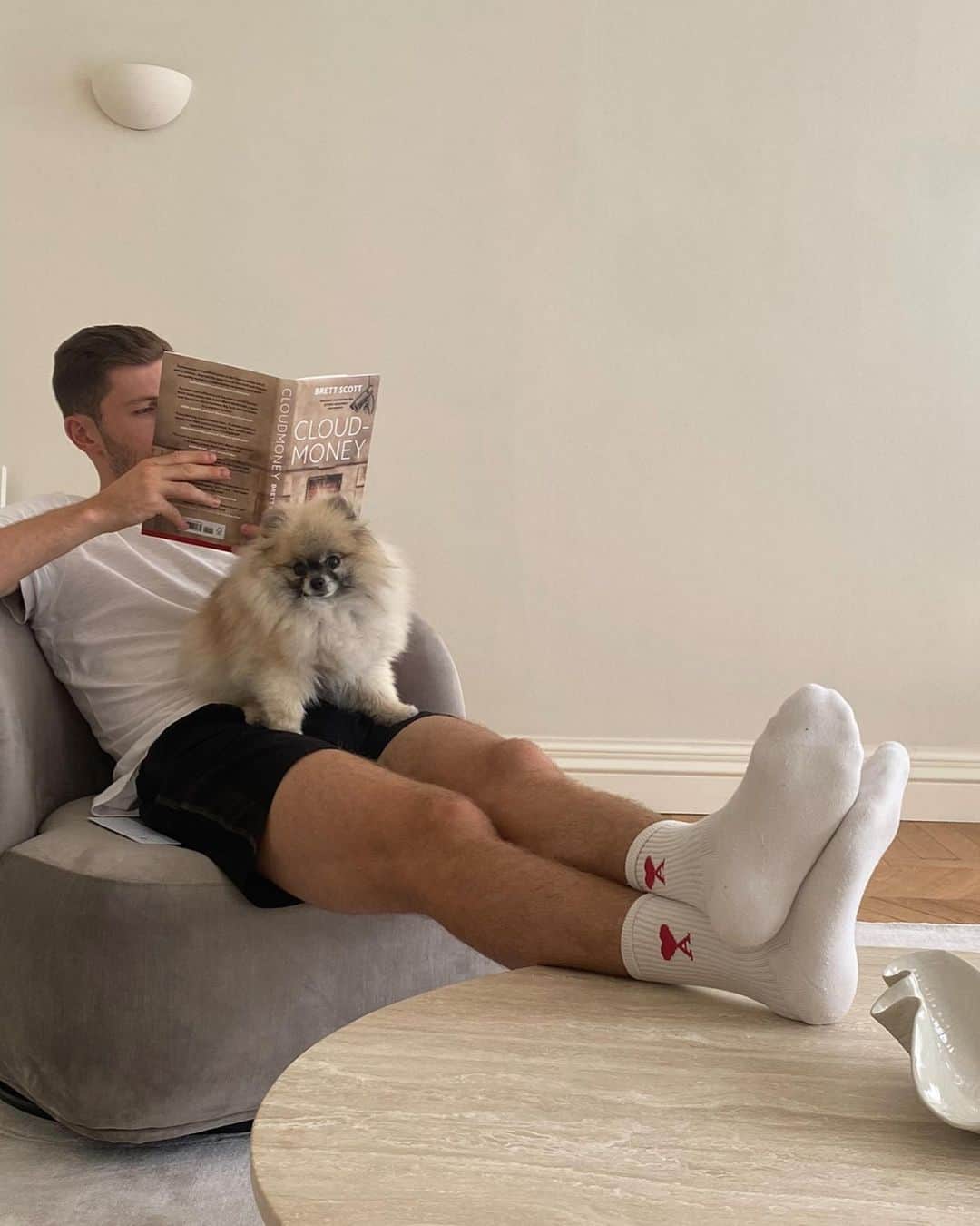 ベン・デイヴィスさんのインスタグラム写真 - (ベン・デイヴィスInstagram)「A huge thank you to everyone who helped us find our dog.. here’s a post dedicated to Twiggy🫶🏻」10月2日 19時24分 - bendavies33