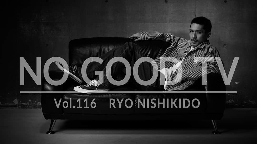 N/A（錦戸亮と赤西仁）のインスタグラム：「⁡ YouTube Channel ⁡ 『 NO GOOD TV - Vol.116 』 ⁡ 今年150周年を迎えるジーンズのオリジン、リーバイス®から今シーズン最高のストレッチデニム「Flex Jeans」が新発売！ 穿く度に馴染んでくる「色落ち」や「経年変化」などジーンズ本来の魅力も楽しめる最高のパフォーマンスボトム。 ⁡ "Flex Jeans"は、Levi‘s®の中でも高い伸縮性を誇るストレッチジーンズで、長時間の着用に最適。 デザイン性と機能性も抜群で、生活における動きに対してストレスなくフィットする仕様に。 一人一人のライフスタイルに寄り添った一点。 「伝統と革新」をコンセプトに時代を切り拓いてきたLevi‘s®が送る最高傑作の穿き心地をぜひお試しください！ ⁡ ＠levis_japan  ＠righton_pr ⁡ #リーバイス #levis #flexjeans  #righton #ライトオン#PR ⁡ @ryonishikido_official #RYONISHIKIDO #錦戸亮 #NOGOODTV」