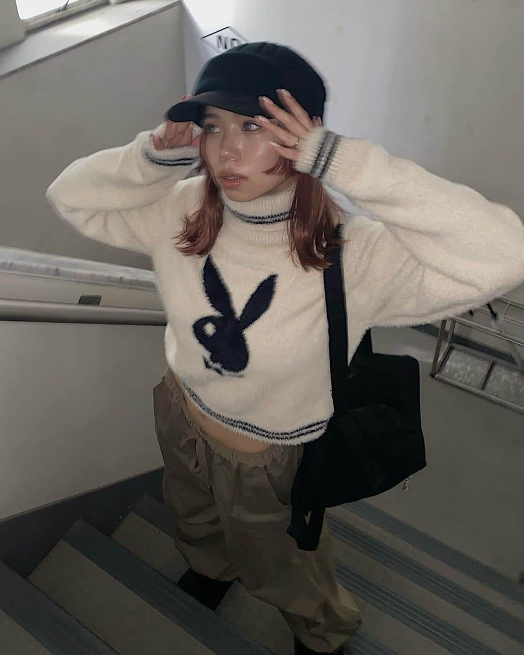 のインスタグラム：「ㅤㅤㅤㅤㅤㅤㅤㅤㅤㅤㅤㅤㅤ play boy collaboration 2🐇 ㅤㅤㅤㅤㅤㅤㅤㅤㅤㅤㅤㅤㅤ SSのコラボアイテムとはまた違った雰囲気で、ちょっとほっこり暖かみのあるアイテムたちを揃えました🐇🖤🤍 ㅤㅤㅤㅤㅤㅤㅤㅤㅤㅤㅤㅤㅤ 10/6発売です❤️‍🔥💦 ㅤㅤㅤㅤㅤㅤㅤㅤㅤㅤㅤㅤㅤ #LAGUAGEM #playboy」