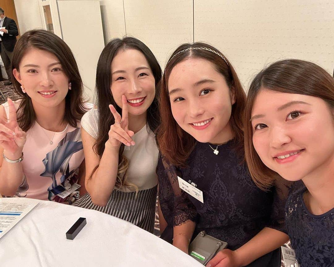 篠崎愛さんのインスタグラム写真 - (篠崎愛Instagram)「SkyレディースABC杯 23位タイでした~  ほんっとに難しかったぁー。  #久しぶりのプロアマ前夜祭 #同期 #植手桃子 #橋添穂 #平井亜実」10月2日 20時11分 - mana.s_golf