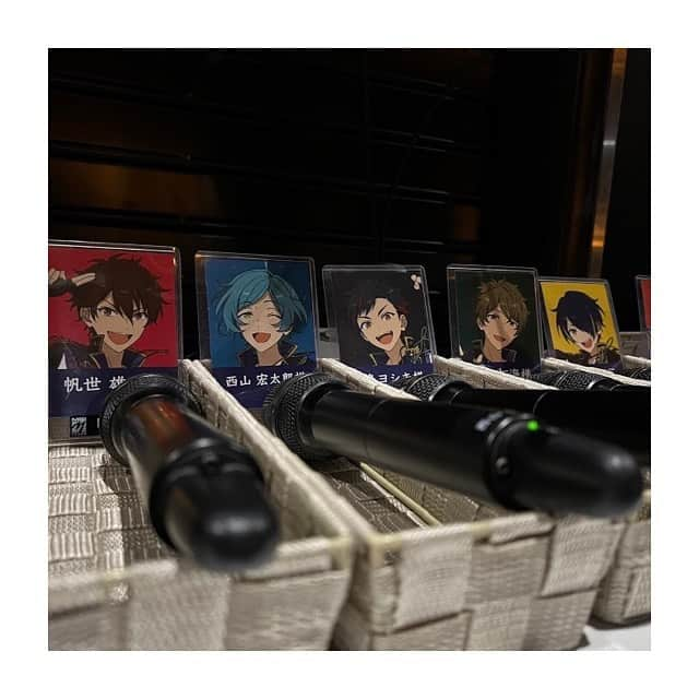 中島ヨシキさんのインスタグラム写真 - (中島ヨシキInstagram)「「Ensemble Stars!! Cast Live Starry Symphony -the first light-」 2日間、お世話になりました。  このメンバー、このユニットたちだからこそ見ることが出来た景色でした。 最高でした！！  #あんさんぶるスターズ #あんスタ #スタフォニ  #流星隊 #渡辺拓海 #新田杏樹 #帆世雄一 #西山宏太朗  #CrazyB #阿座上洋平 #笠間淳 #海渡翼 #山口智広 #Rabits #比留間俊哉 #米内佑希 #池田純矢 #高坂知也 #fromSwitch #野島健児 #山本和臣」10月2日 20時16分 - yoshiki_n_626